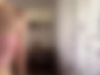 Live cam show with OdaRabine - Average on TottyGirls