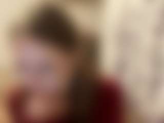 Live cam show with OdaRabine - Full Nudity on madthumbs