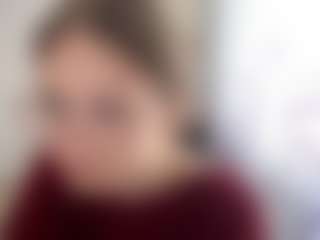 Live cam show with OdaRabine - Schoolgirl on StripNow