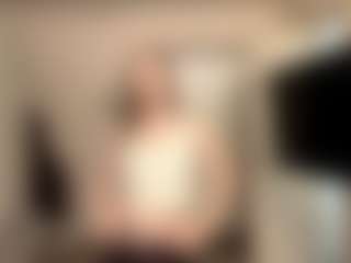 Live cam show with OdaRabine - Hairy Pussy on Soda Cam
