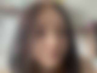 RowenaMasias's Live Sex Cam Show