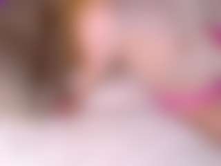 Live cam show with SadeHaff - Brown Eyes Blonde Hair on Camsoda