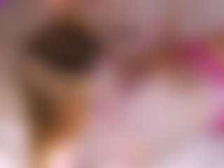 Live cam show with SadeHaff - Blonde Hair Petite on Camsoda