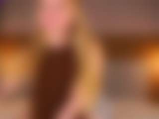Live cam show with SadeHaff - Skinny on Camsoda