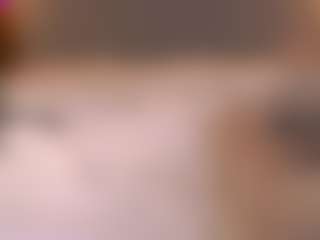 Live-camshow met SadeHaff - Brown Eyes Blonde Hair op Camsoda