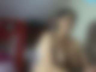 Live cam show with Sammy-fox444 - Middle Aged on CamwithHer