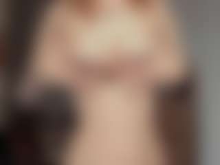 Live cam show with SooRollin - Big Tits on SpunkLive