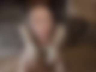 Live cam show with SooRollin - Ass Bouncing on TottyGirls