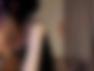 Live cam show with SooRollin - Smoking on sexylive.show