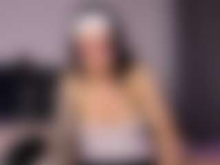 L a u r a's Live Sex Cam Show