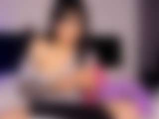 L a u r a's Live Sex Cam Show