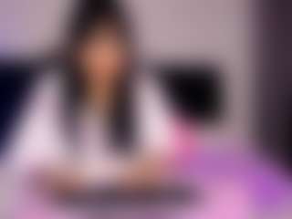 L a u r a's Live Sex Cam Show