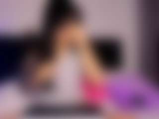 L a u r a's Live Sex Cam Show