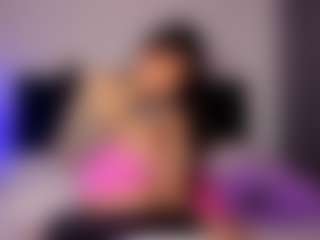 Live cam show with L a u r a - Colombian on crypto-cams | colombia