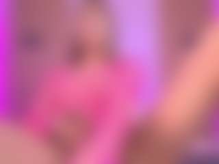 Live cam show with charlotteinpole - White on Camsoda | colombia