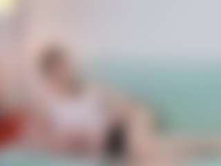 Live cam show with ClarethaHollibaugh - Blue Eyes on xxxlivecams.org