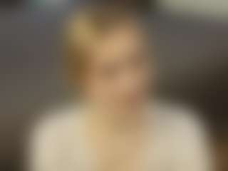 Live cam show with ClarethaHollibaugh - Moaning on Dare Cams