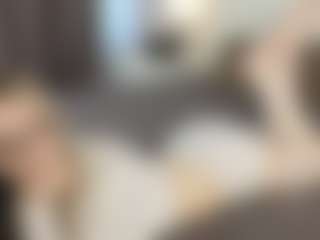 Live cam show with ClarethaHollibaugh - Moaning on Camsoda