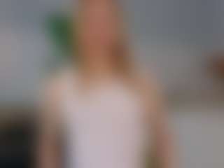 Live cam show with ClarethaHollibaugh - Blue Eyes on madthumbs