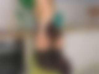 Live cam show with ClarethaHollibaugh - Blue Eyes on Streamer API