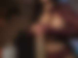 Live cam show with DaniiDusan - Striptease on Soda Cam