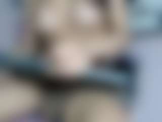 Daslytsroze69's Live Sex Cam Show