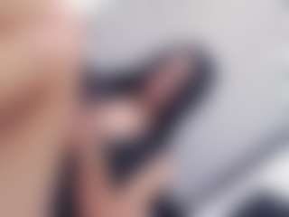 evonynathalie's Live Sex Cam Show
