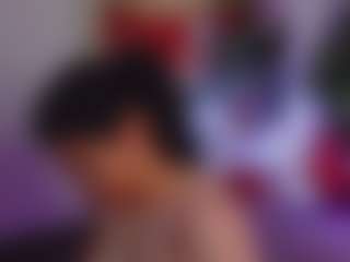 Live cam show with EvvaMonroe - Double Penetration on studioflirtlive.com