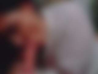 Live cam show with EvvaMonroe - Ass Clapping on Fit Hotties