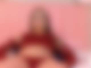 Live cam show with Gia-collins - Bikini on Fapmatic.com