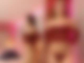 Live cam show with Gia-collins - Moaning on AdultVida.com