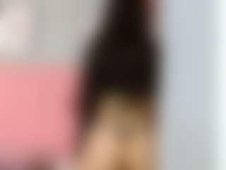 Live cam show with Gia-collins - Body on Hubzter Live