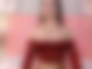 Live cam show with Gia-collins - Athletic on SquirtSoMuch