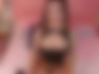 Live cam show with Gia-collins - Ride on Gym Cam Girls