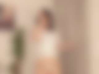 Live cam show with Gyselflyn - Young Adult on MyBangCams