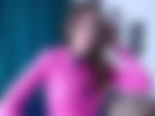 Live cam show with KimberReddix - Flashing on SquirtSoMuch