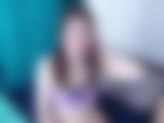 Live cam show with KimberReddix - Sexwebcam on studioflirtlive.com