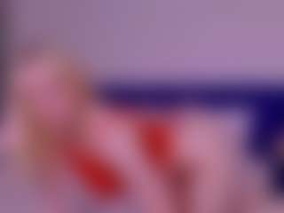 Live cam show with LilSuzy - Little on SpankPalCams