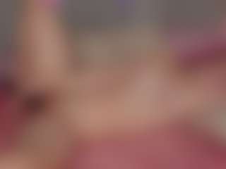 Live cam show with LunaLeez - Blonde Hair on Camsoda