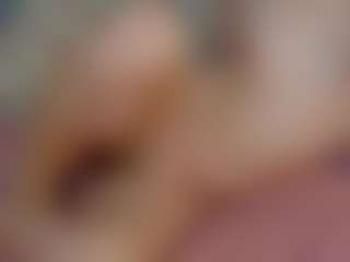 Live cam show with LunaLeez - College on AdultVida.com