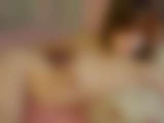 Live cam show with LunaLeez - Muscle on xDating