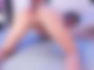 Maddierosse's Live Sex Cam Show