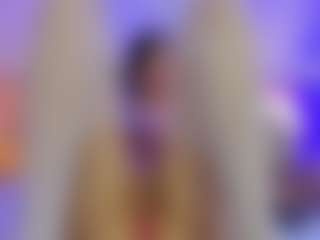 Live cam show with majito-diaz - Average on madthumbs