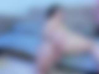 Live cam show with ManelykSwift - Red Hair Squirt on SpunkLive