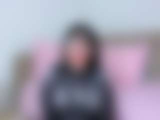 Live cam show with ManelykSwift - Red Hair Squirt on Instabang