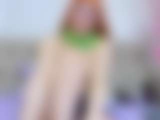 Live cam show with ManelykSwift - Ass Bouncing on Camsoda