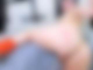 Live cam show with ManelykSwift - Oil on Camsoda