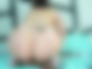 Live cam show with ManelykSwift - Red Hair Young Adult on Camsoda