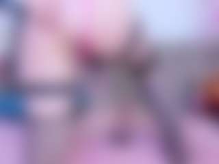 Live cam show with ManelykSwift - Red Hair Squirt on Latina Girls