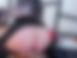 ManelykSwift's Live Sex Cam Show